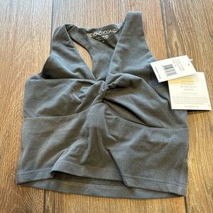 NWT Beyond Yoga sports bra, Medium, Gray
